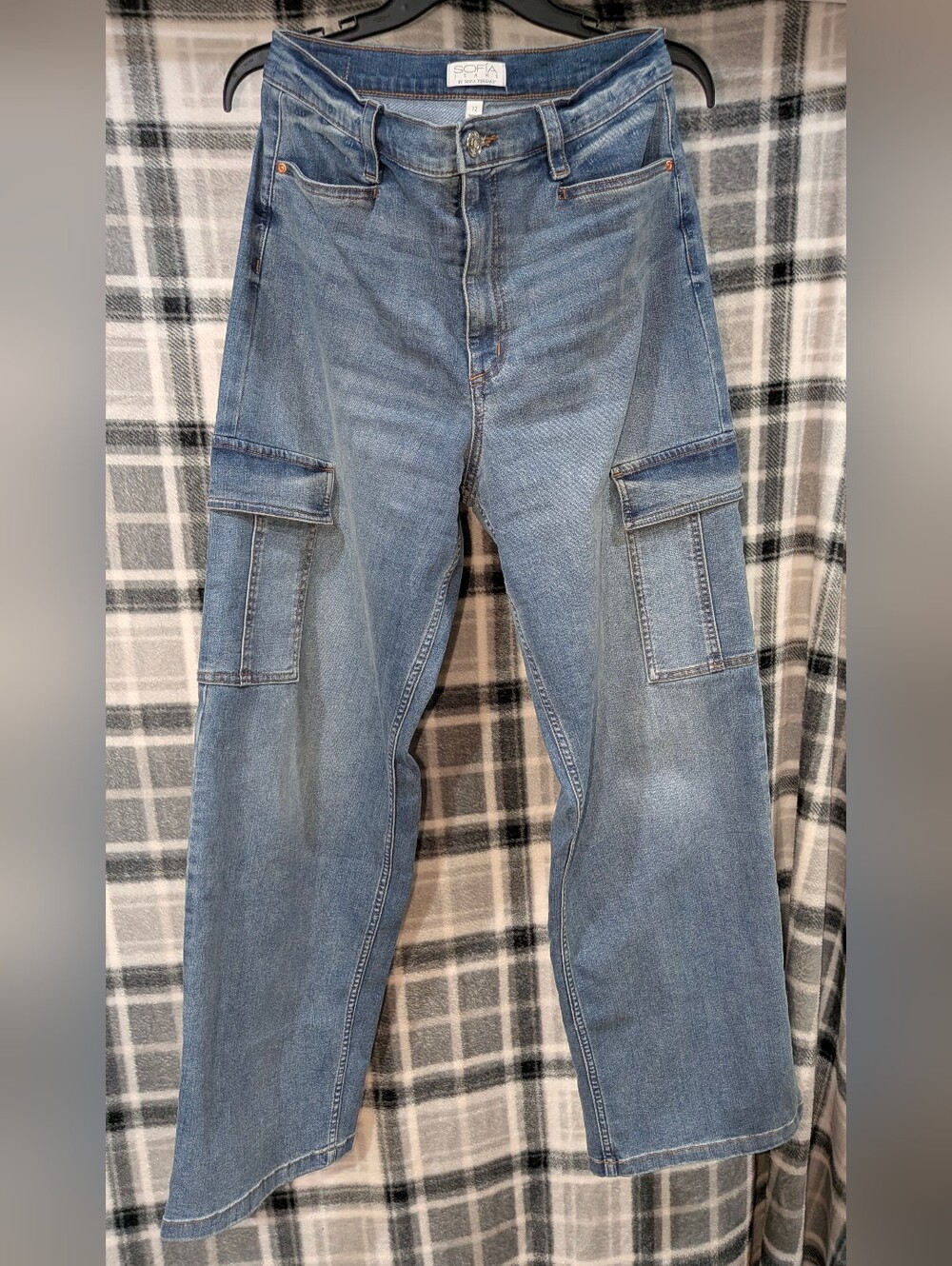 sofia by sofia vergara Blue Cargo Jeans Size 12